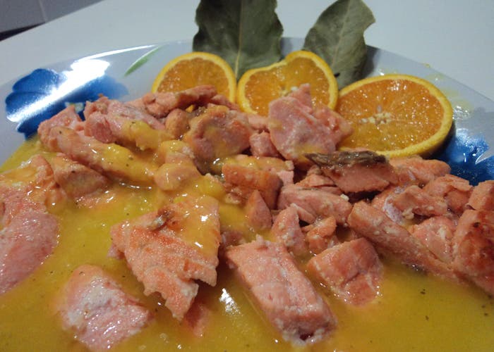Receta de salmón con salsa de naranja y lima