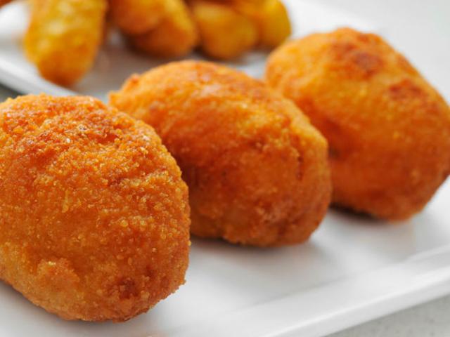 Croquetas de queso cremoso, receta paso a paso