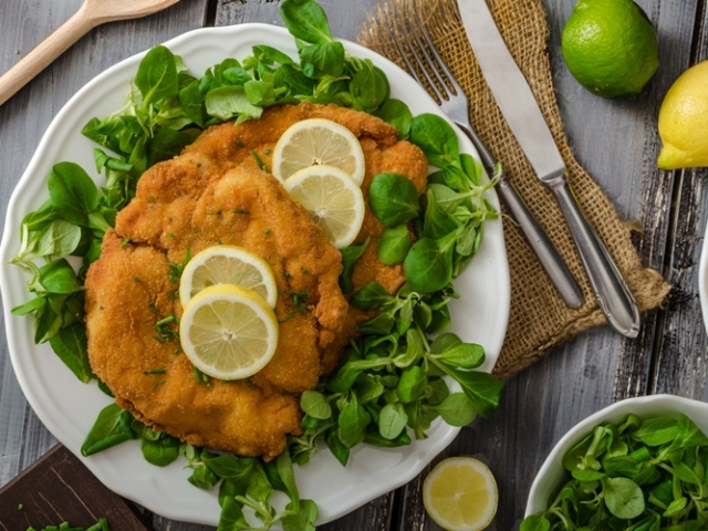 Filetes de pollo apanados, receta paso a paso