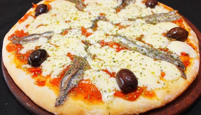 Pizza-de-anchoas