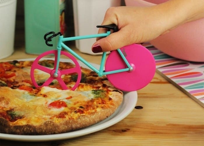 Corta pizzas con forma de bicicleta