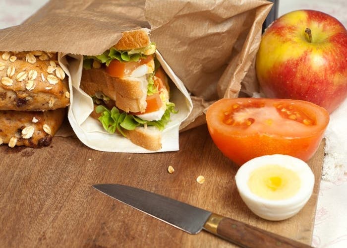 Recetas saludables para transformar tu almuerzo de oficina