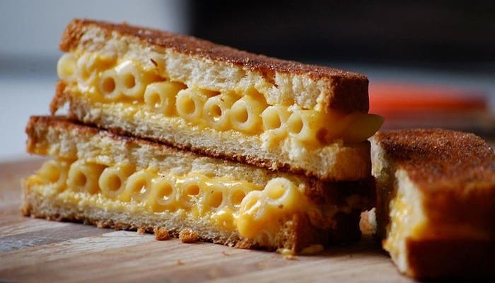 receta de sándwiches de macarrones con queso