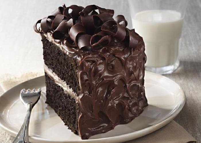pastel de chocolate con glaseado