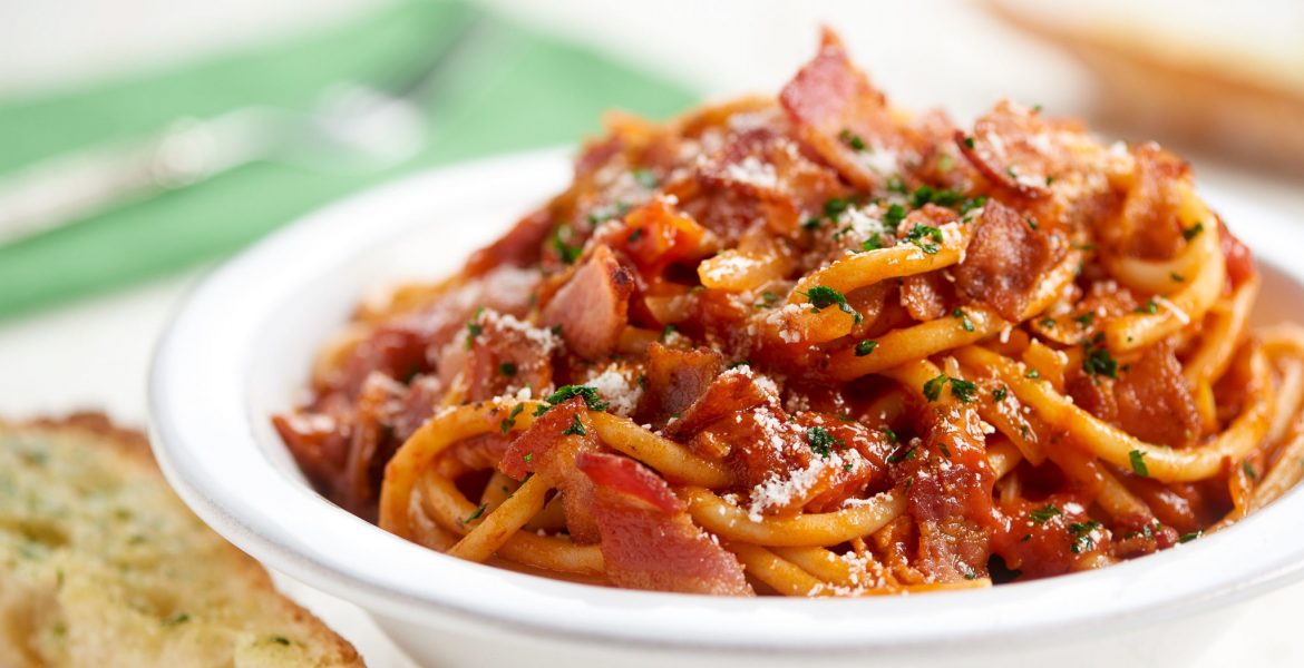 3 salsas italianas salsa arrabbiata, marinara y amatriciana